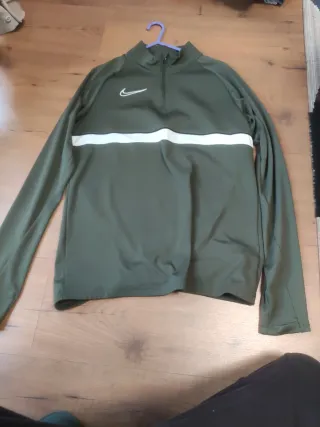 Camiseta Nike verde talla S