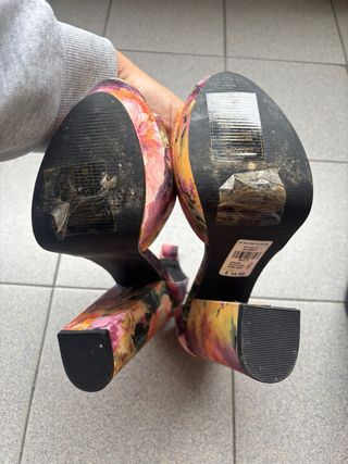 Scarpe donna con tacco floreali tg.38