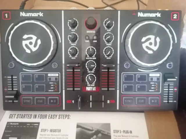 Numark Party Mix Mesa de Mezclas DJ