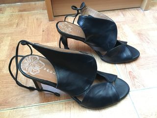 Tacones Pedro Miralles Negros Nuevos