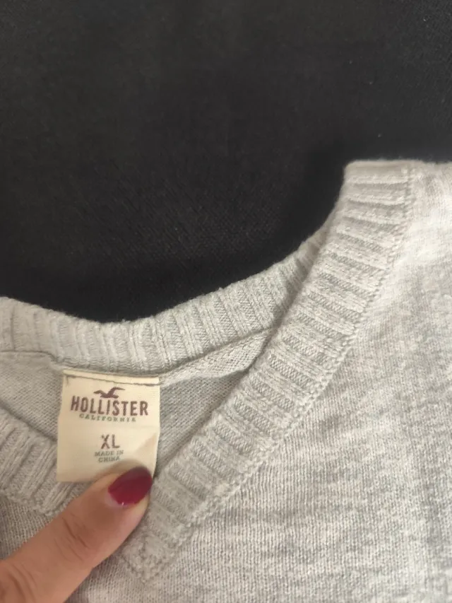 Jersey pico Hollister punto fino gris 
