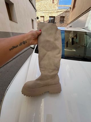 Botas altas beige
