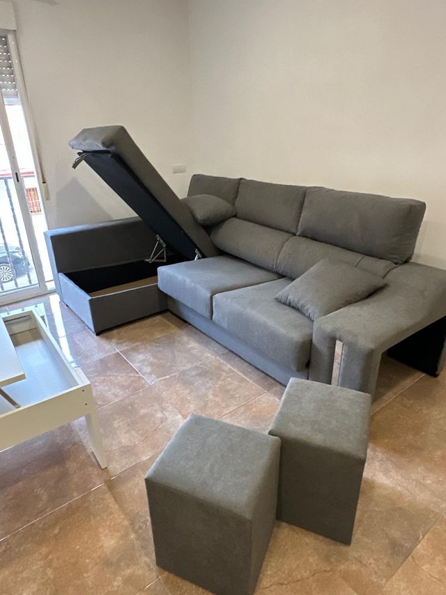 Hermoso Sofa con Arcon y asientos extensibles!!!!