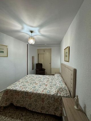 Piso en alquiler en Linares