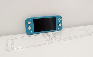 Nintendo Switch Lite Turquoise con custodia protettiva