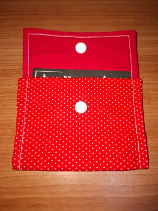 NUEVA!! Carterita Handmade Tela de lunares