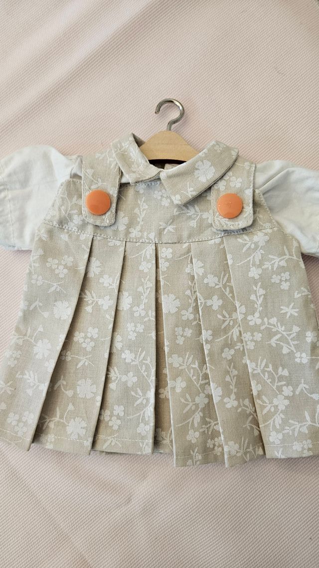 Muñeca de tela 33 cm con ropa