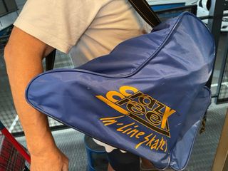 Patines Rollerblade en línea con clips de ajuste .