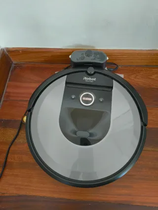 Aspirador Roomba i7150