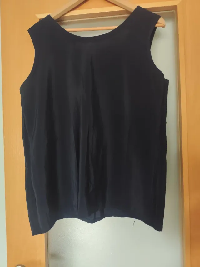 Blusa de tirantes con efecto brillo azul marino 