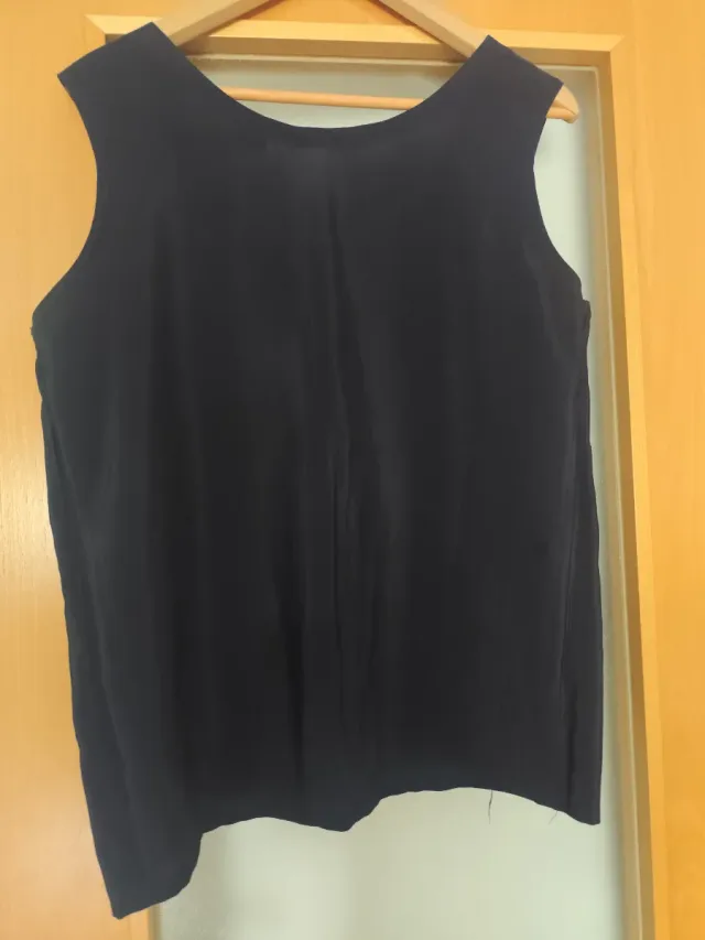 Blusa de tirantes con efecto brillo azul marino 