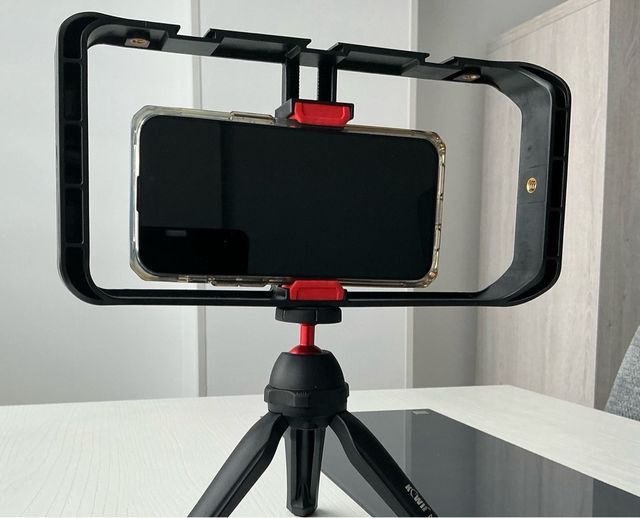 Estabilizador para móvil y cámaras tipo Gopro