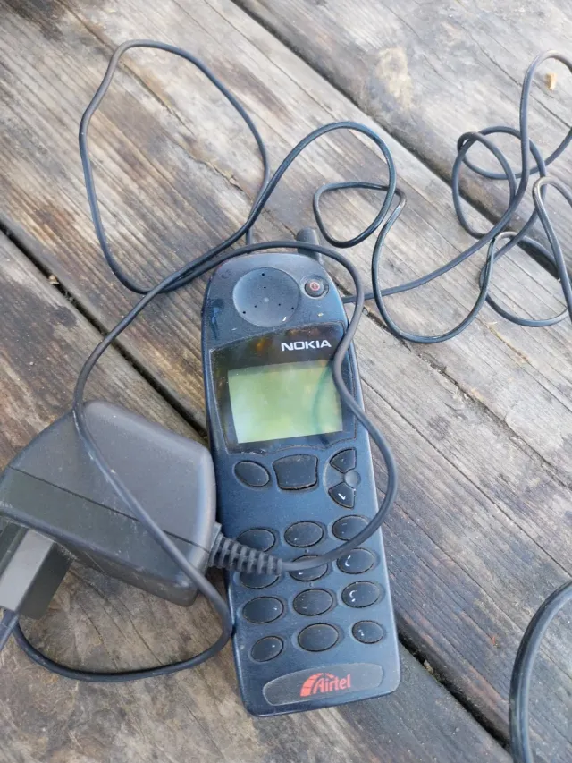 Nokia 5110 Negro/Azul Marino