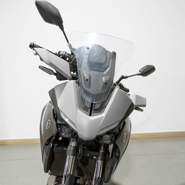 YAMAHA TRACER 7