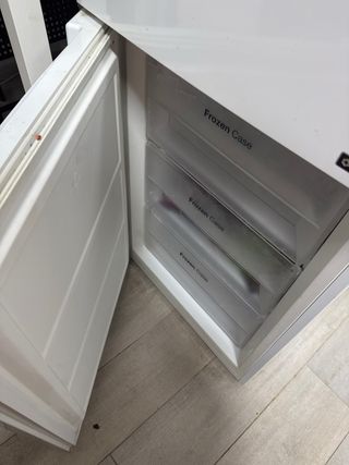 Nevera Daewoo Blanca con Congelador
