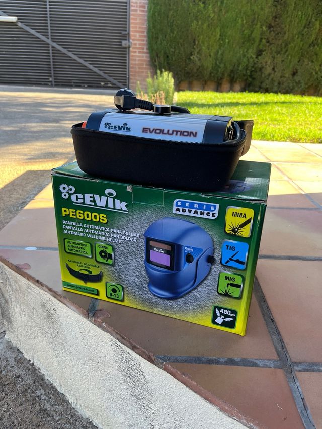 URGE Soldador y Pantalla Automática CEVIK PE600S