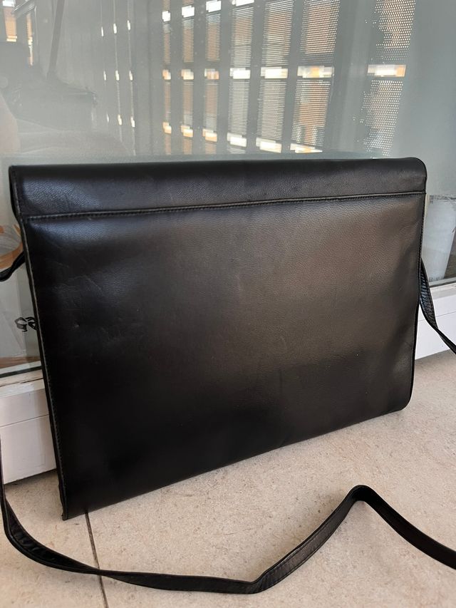 Bolso cartera fiesta negro