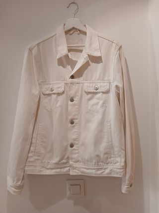 Cazadora vaquera blanca Mango