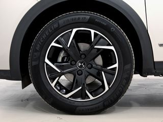 DS DS 3 PureTech 73 kW Manual CONNECTED CHIC