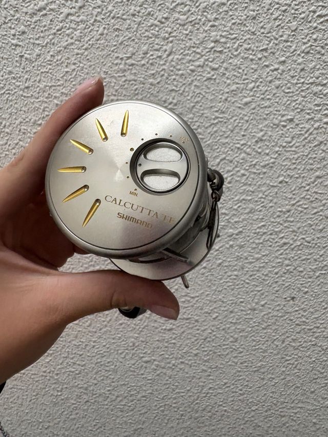 Carrete de pesca Shimano Calcutta TE