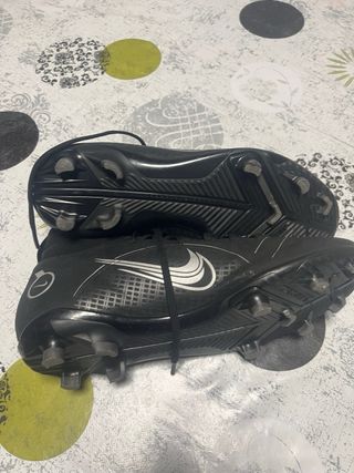 Botas de fútbol Nike nuevas sin estrenar 37/38 