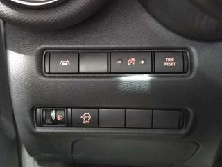 Nissan Juke Acenta 1.0 DIGT 6MT 114 5p
