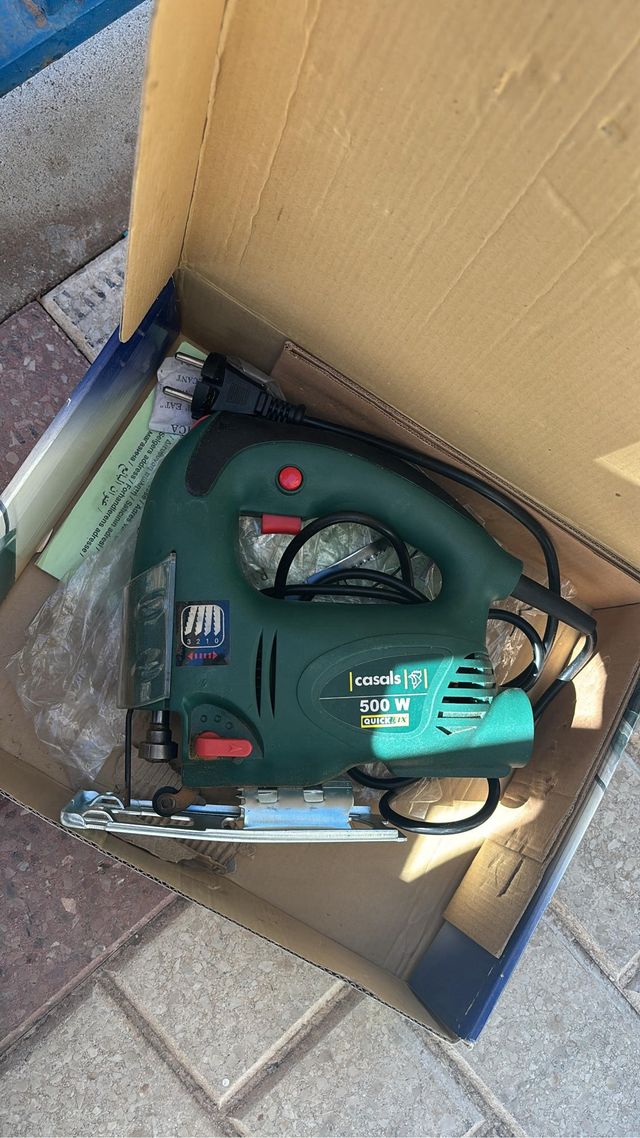 Sierra Caladora Pendular Casals VC500PE