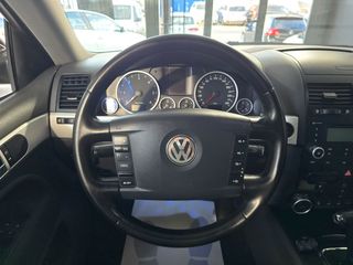 VOLKSWAGEN Touareg 2.5 R5 TDI