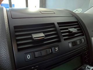 VOLKSWAGEN Touareg 2.5 R5 TDI