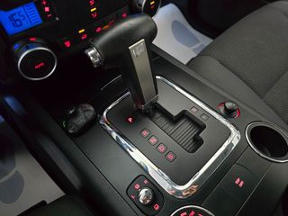 VOLKSWAGEN Touareg 2.5 R5 TDI
