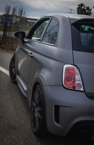 Abarth 695 biposto