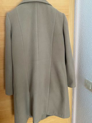 Abrigo Beige Nina Ricci