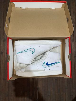 Nike Blazer Mid 77
