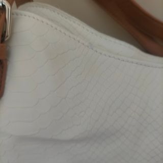 Bolso Desigual Blanco con Detalles Marrones