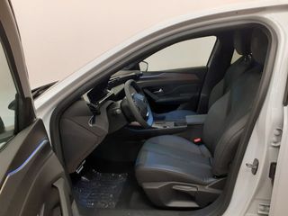 Peugeot 308 5P First Edition Eléctrico 115kW (156CV)