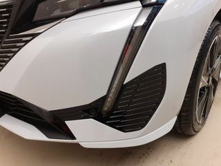 Peugeot 308 5P First Edition Eléctrico 115kW (156CV)