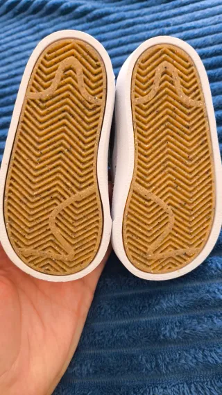 Zapatillas Nike niño blancas