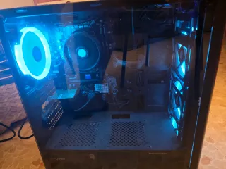 Torre PC Nitro PC Negra