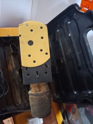 Lijadora Eléctrica Black+Decker 240W