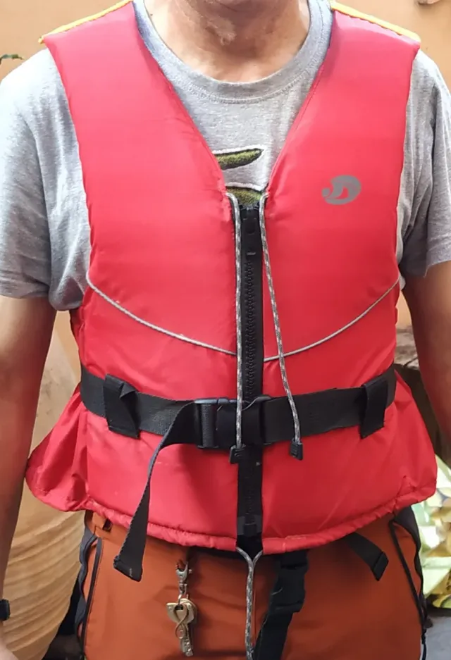 Chaleco salvavidas rojo