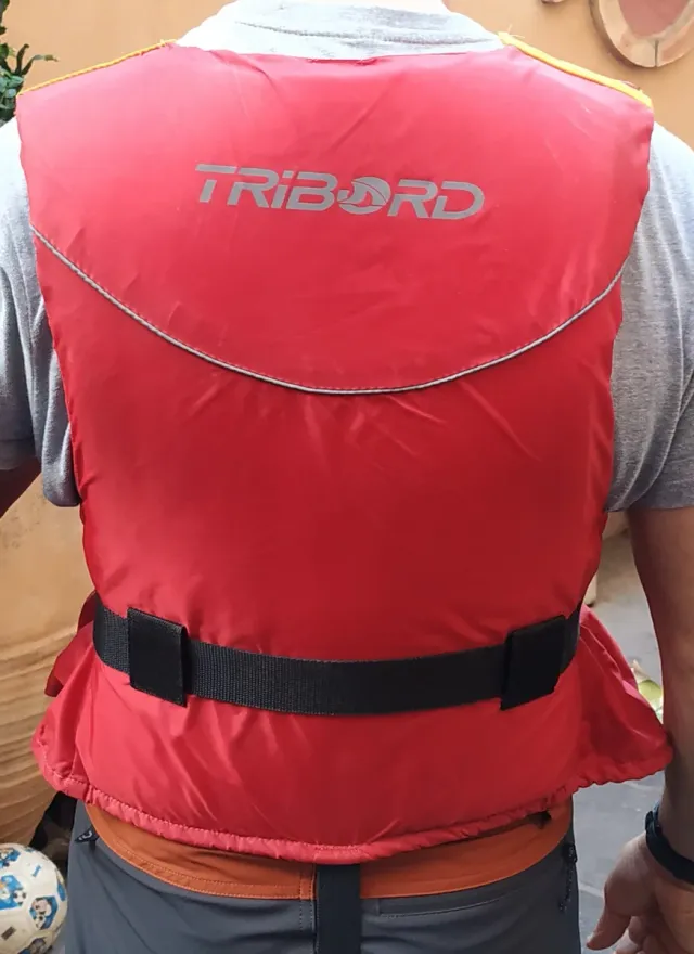 Chaleco salvavidas rojo