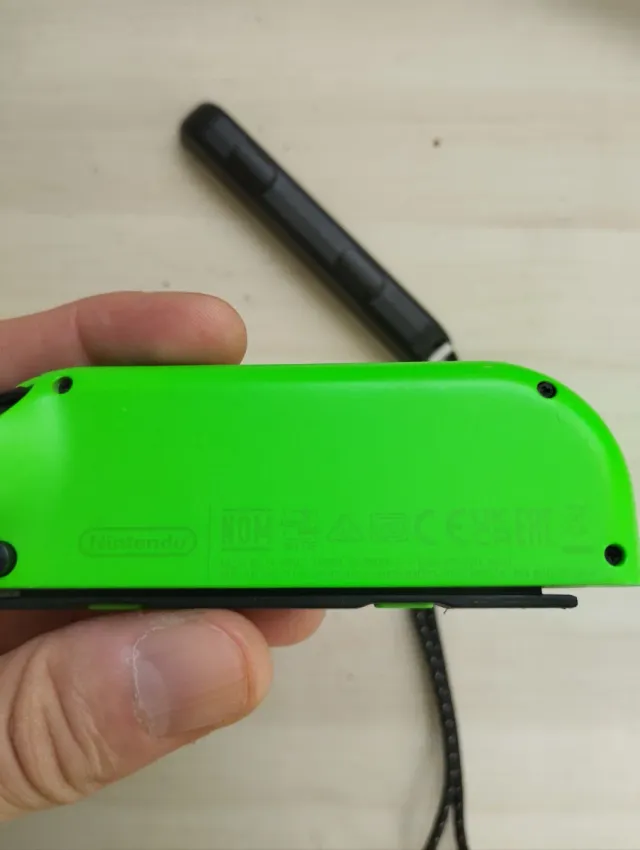 Mando Nintendo Switch Joy-Con Verde