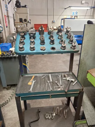 Fresadora Lagun 5 CNC