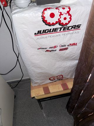 Coche radiocontrol precio no negociable.....