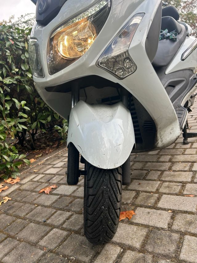 Scooter SYM GTS 125 Evo