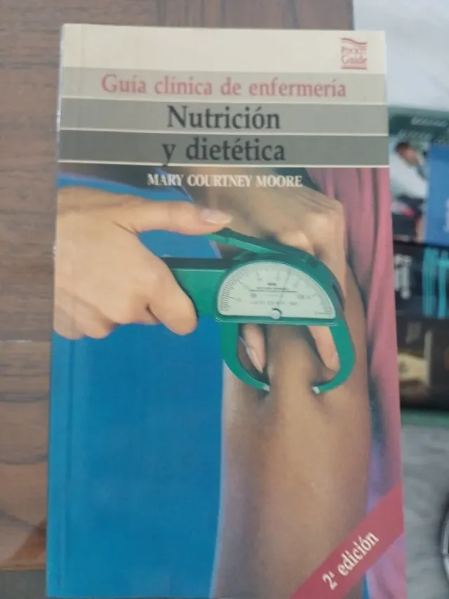 Nutricion y Dietetica (Spanish Edition)