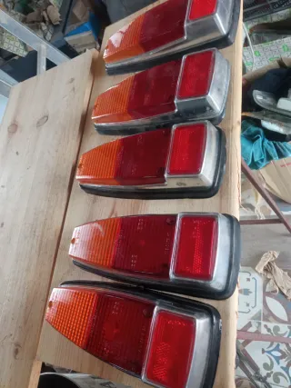 Tulipas Traseras Renault 8 (Lote)
