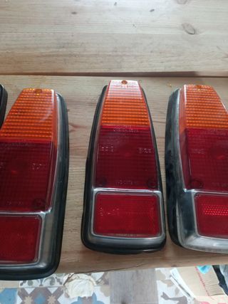 Tulipas Traseras Renault 8 (Lote)