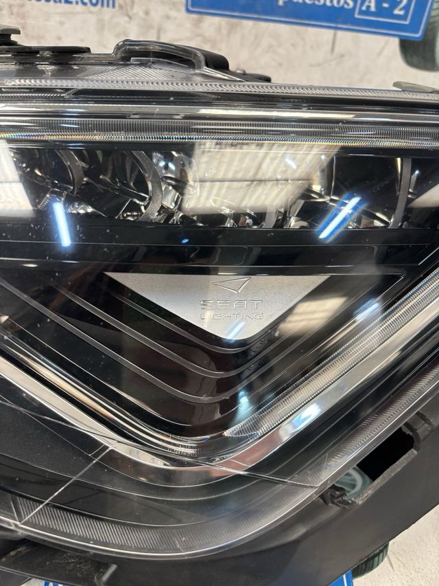 FARO IZQUIERDO FULL LED SEAT LEON 2018