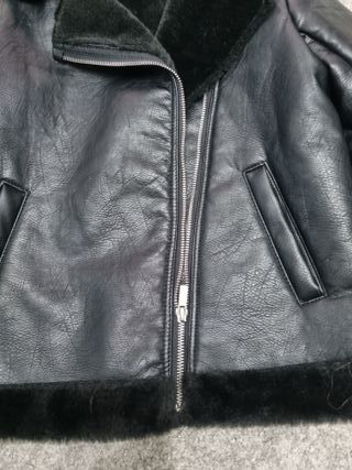 Chaqueta niña negra